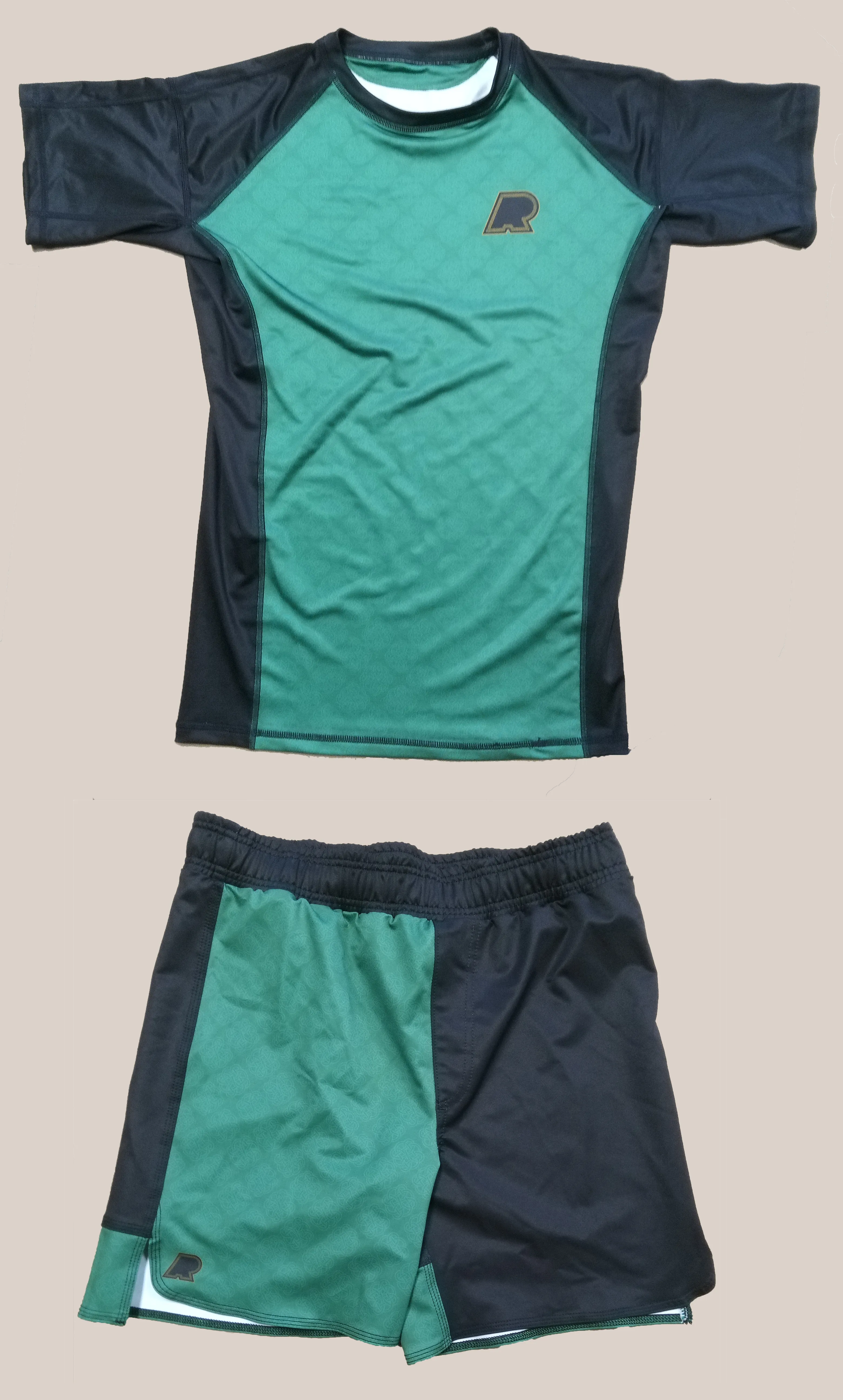 Albino & Preto HARP SS Rashguard T-Shirt and Athletic Shorts Combo Never used!