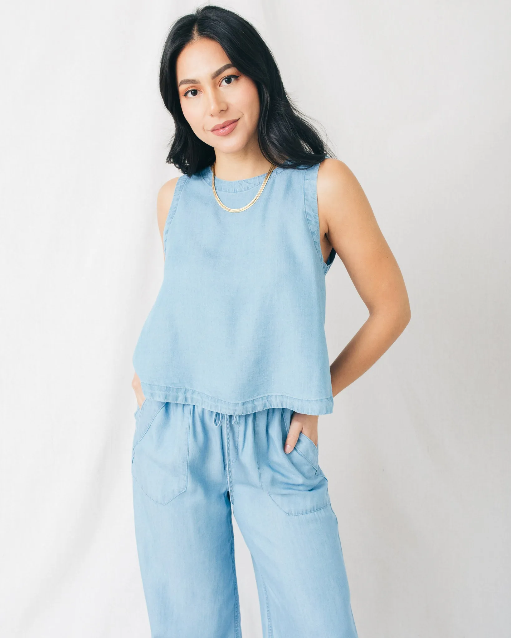 Alexis Round Neck Back Button Sleeveless Top