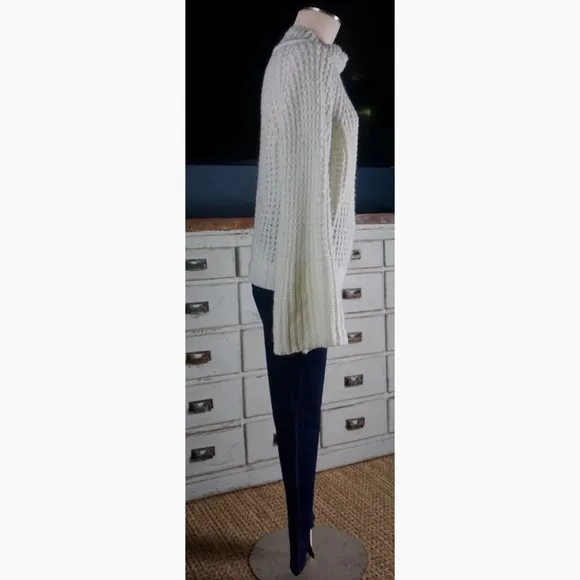 Anthropologie Dionne Bell Sleeved Sweater Pullover S