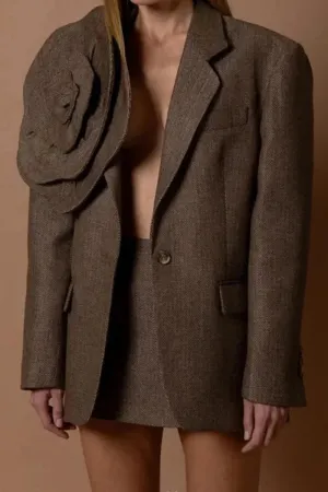 Brown Oversized Blazer With a Extra Large Flower