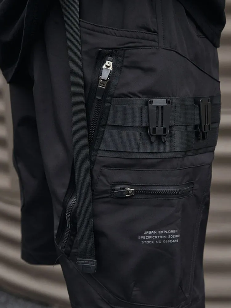 Cargo shorts techwear