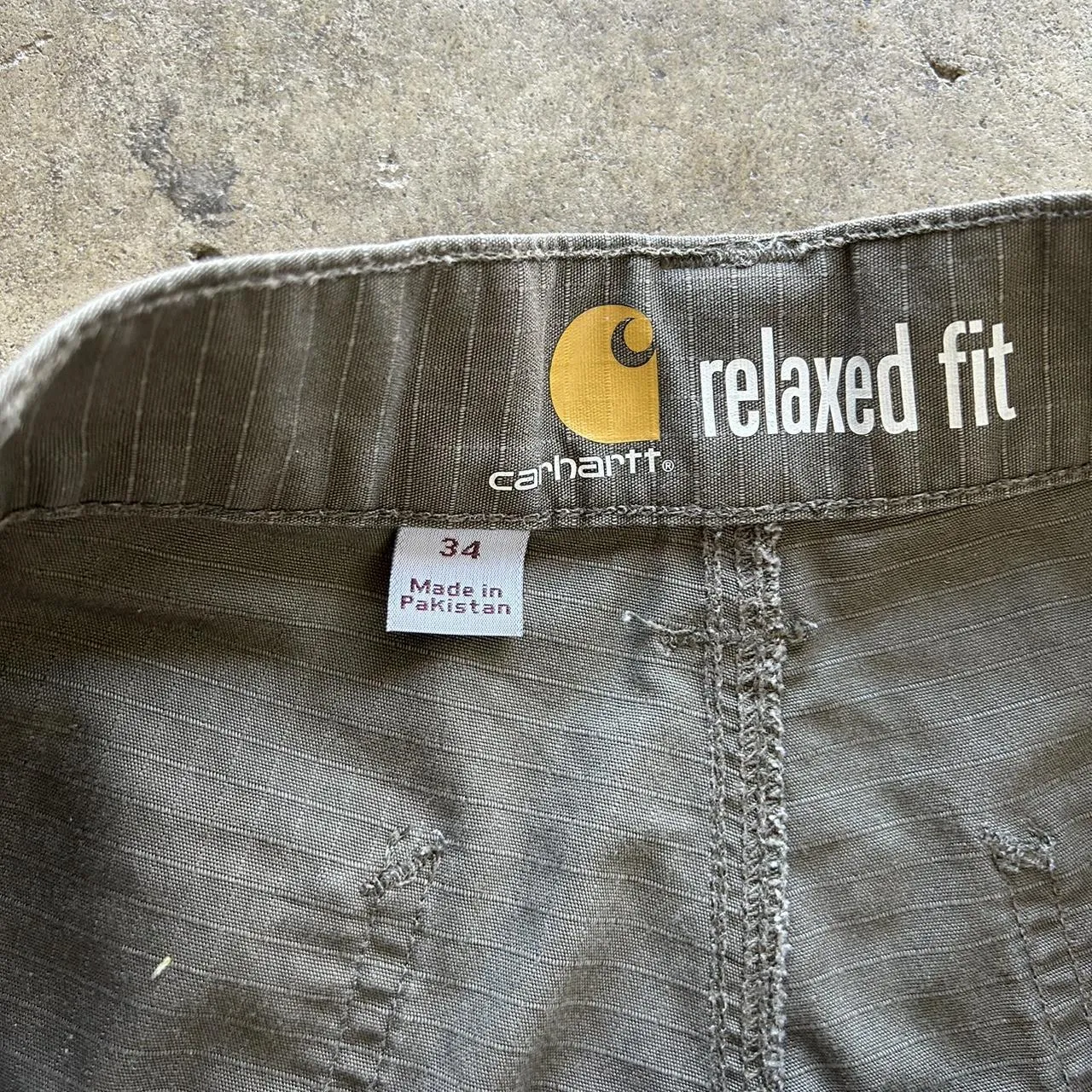 Carhartt Cargo Y2K shorts size 34