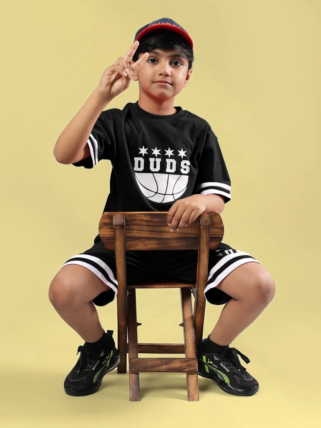 DIGGIN SHORTS FOR BOYS & GIRLS (BLACK)
