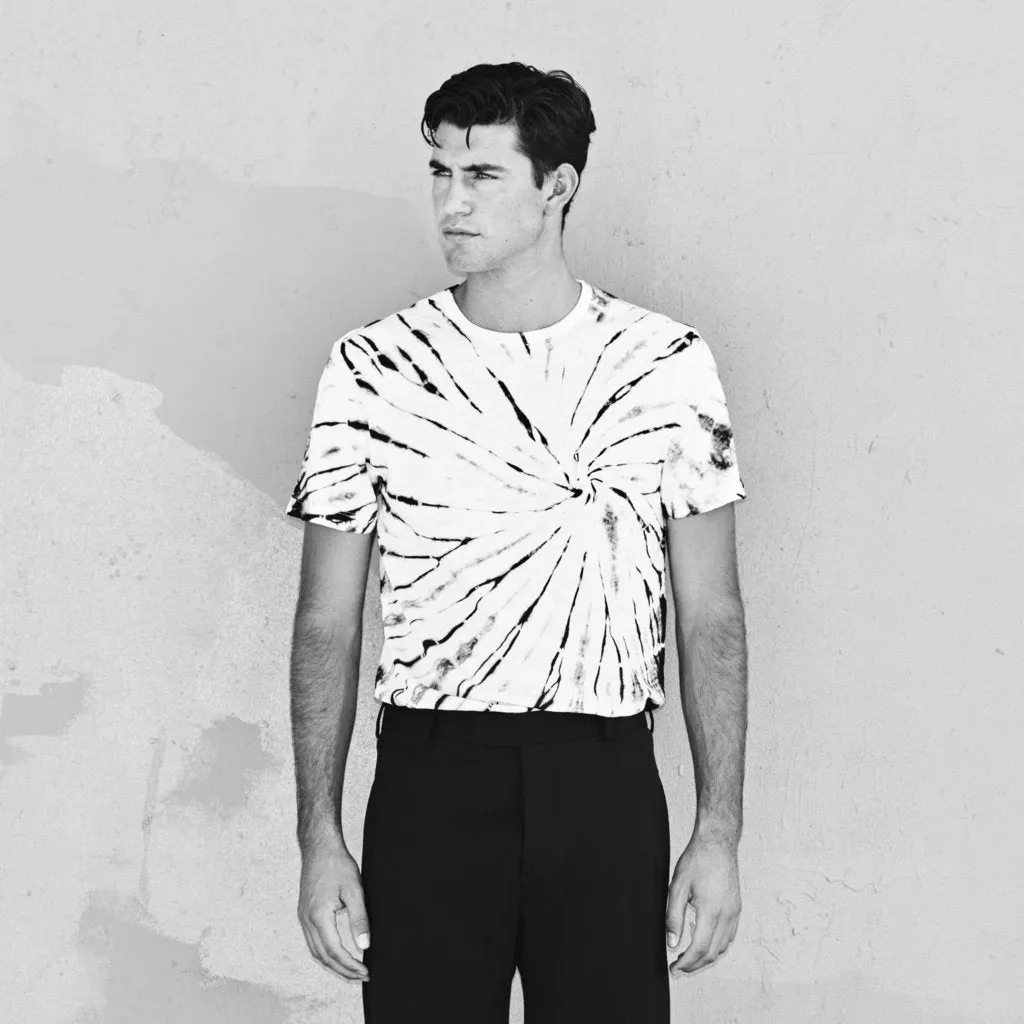 Dye Hard // T-Shirt