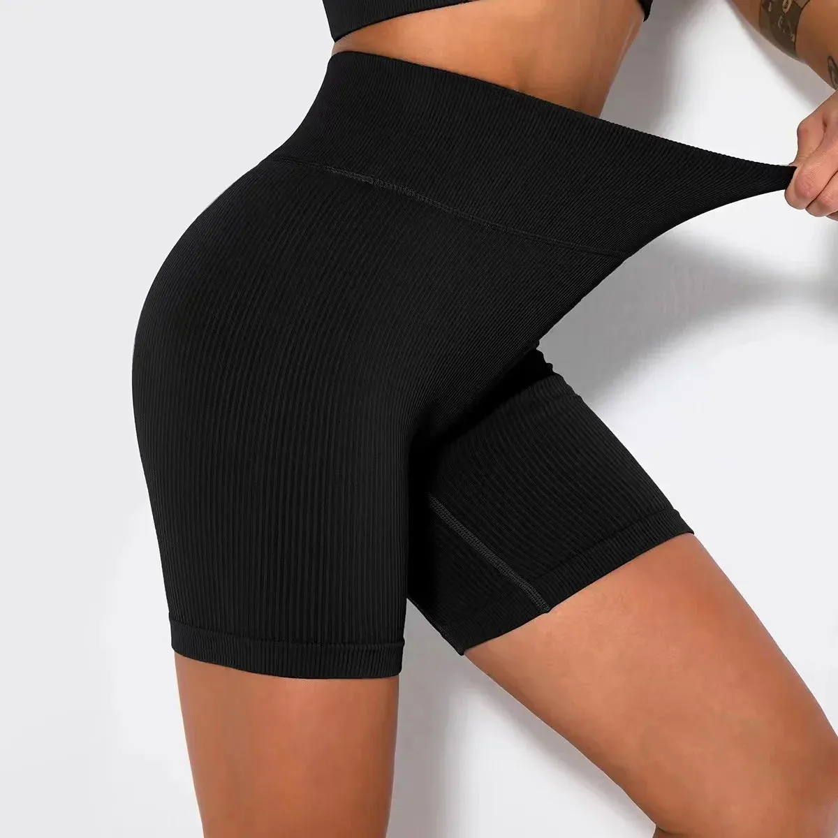 eamless High-Waist Sports Shorts – Push-Up Cycling, Running, Yoga, and Fitness Workout Shorts for Women