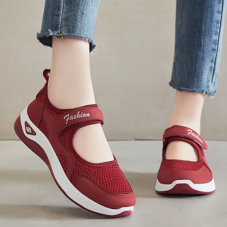 Elegant Cozy Slip-On Sneakers with Minimalist Design for Women