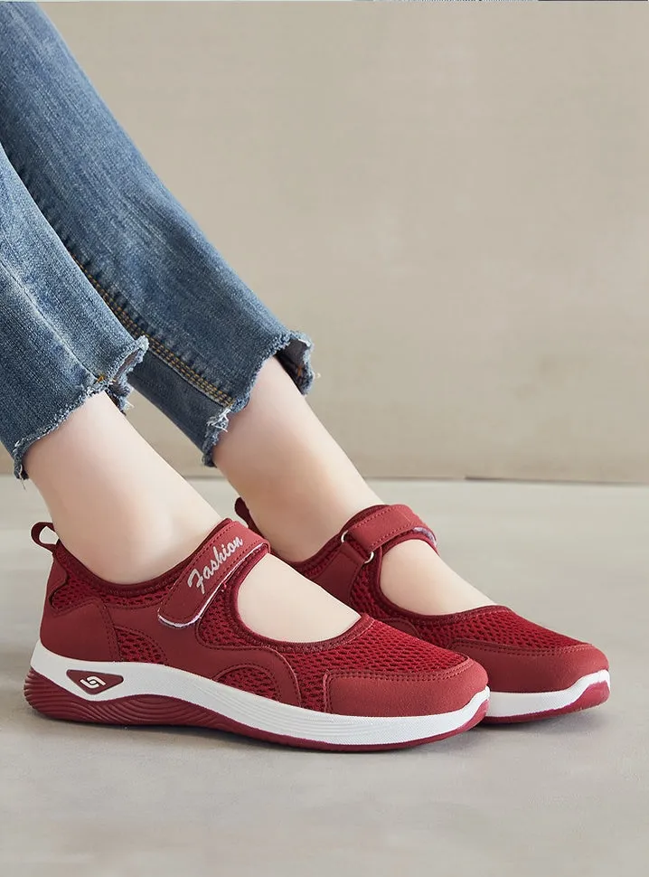 Elegant Cozy Slip-On Sneakers with Minimalist Design for Women