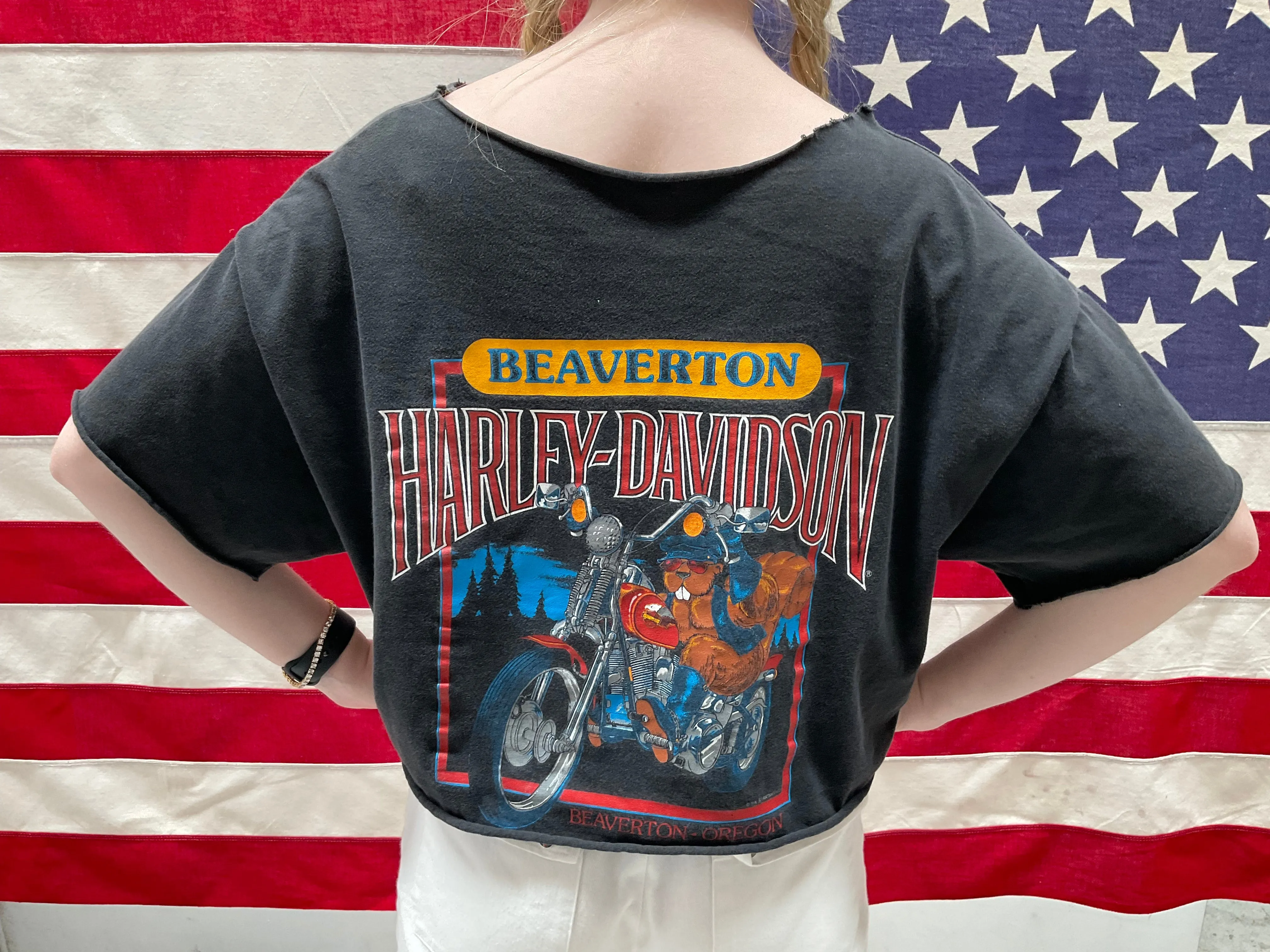 Harley Davidson Womens Vintage Black Oversized Crop T-Shirt Eagle Front Print