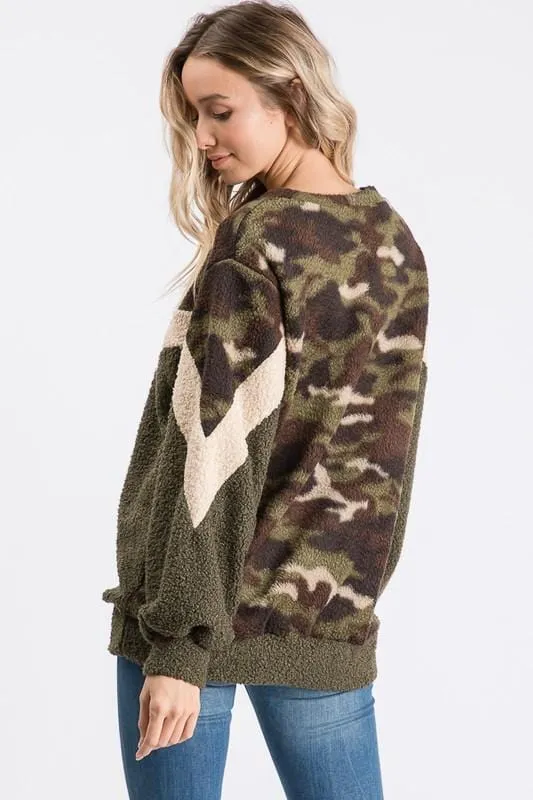 Harlow Camo Chevron Pullover