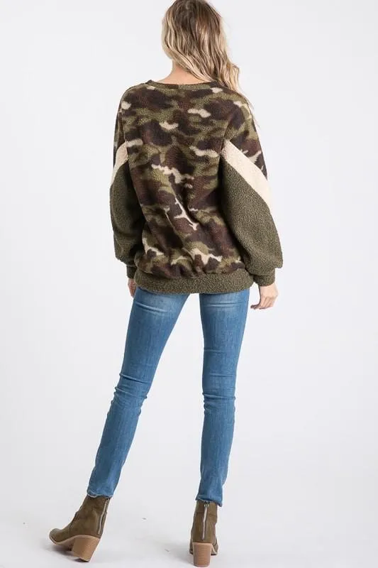 Harlow Camo Chevron Pullover