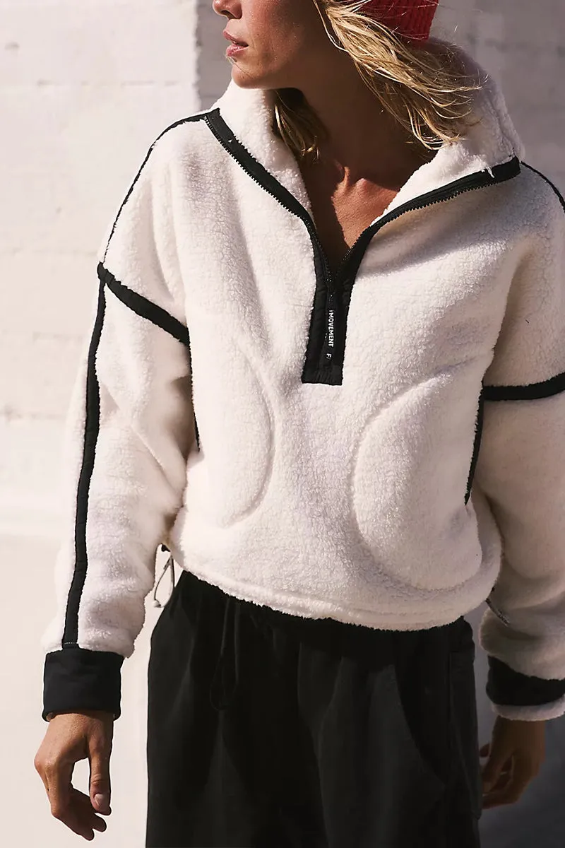 HWR1142 Cozy Contrast Pullover Top