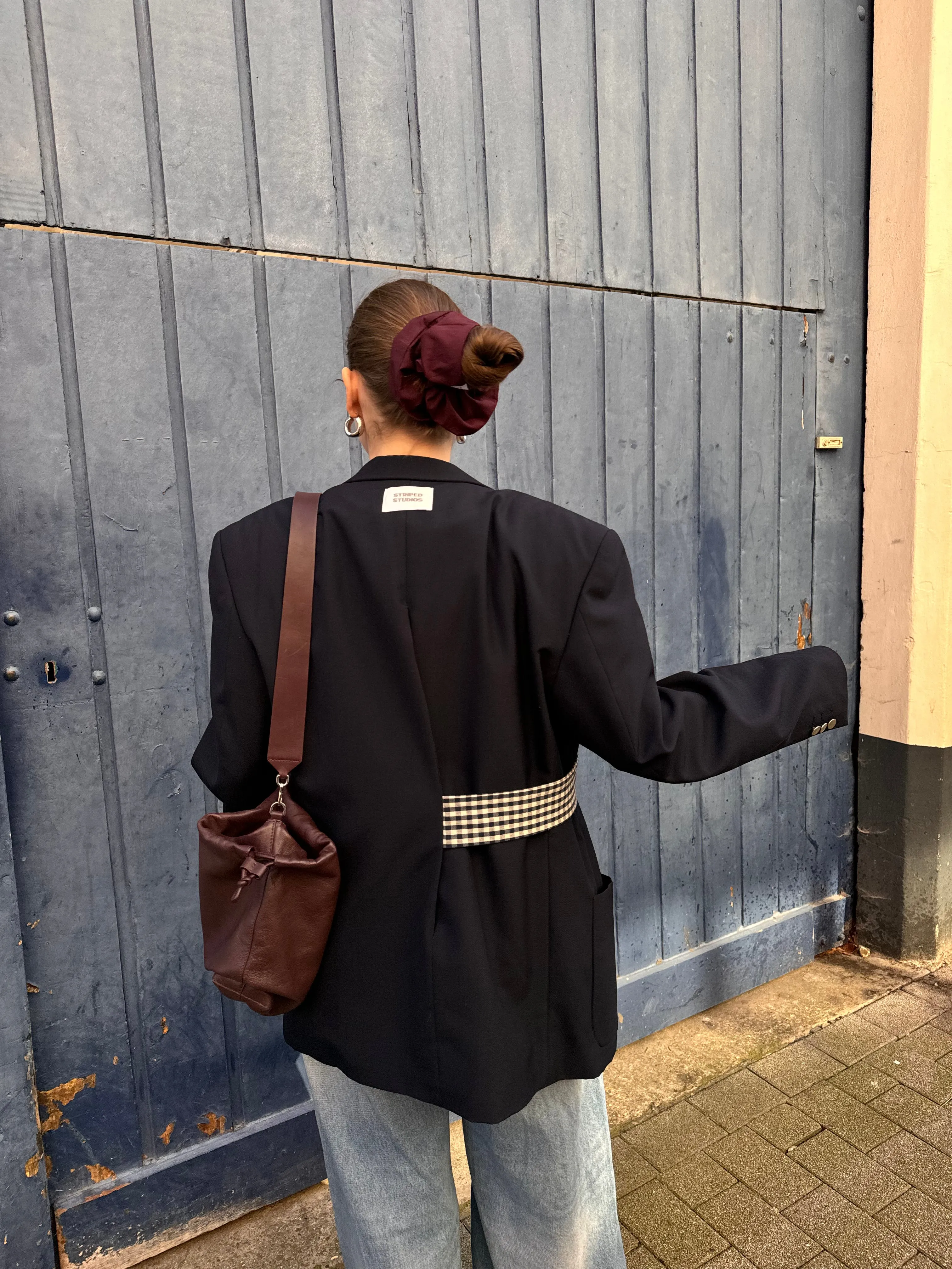 “LA VESTE ENVELOPPE,, upcycled blazer