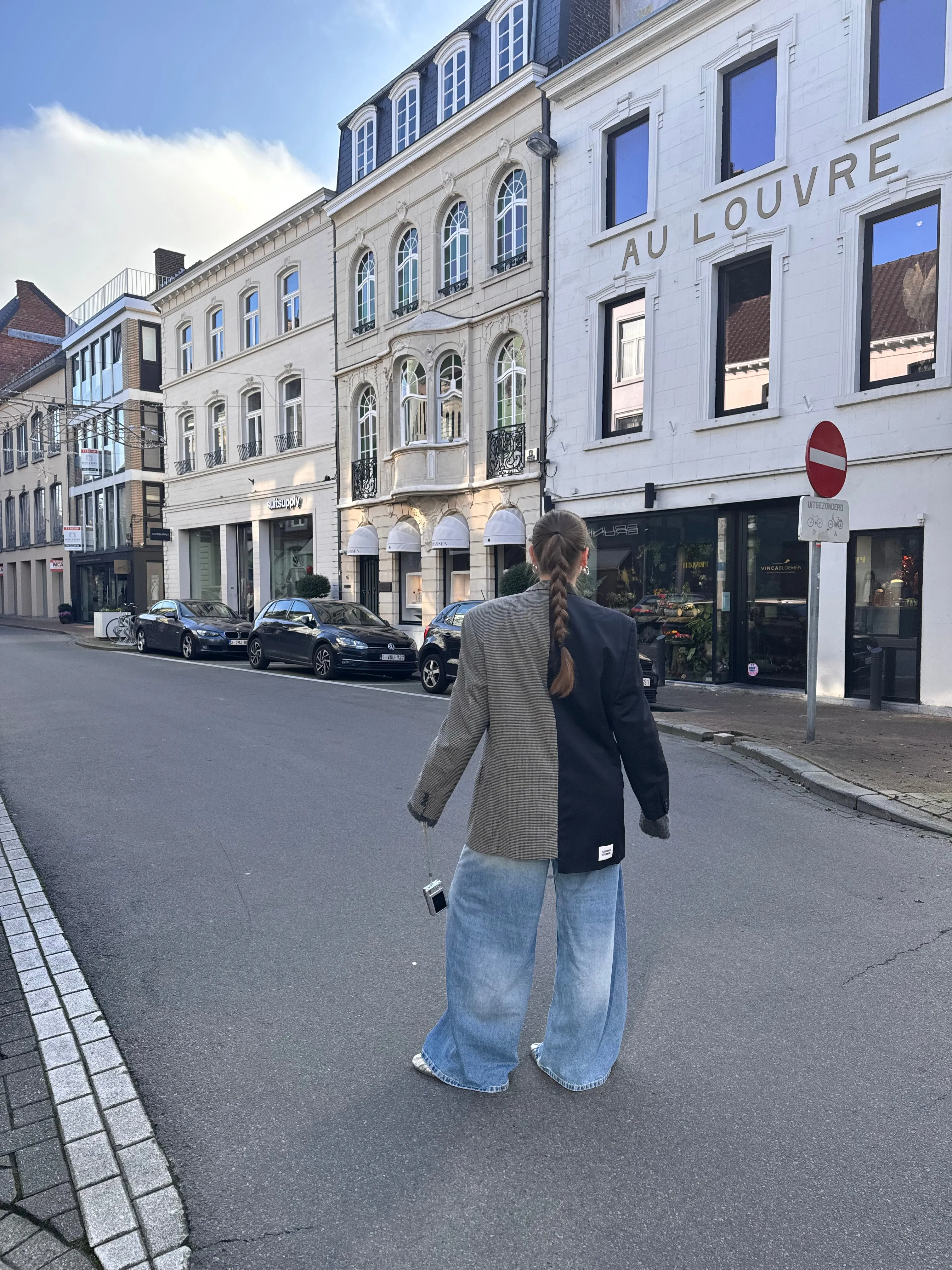 “LE COLIER ASYMETRIQUE,, upcycled blazer