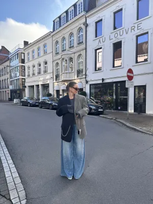 “LE COLIER ASYMETRIQUE,, upcycled blazer