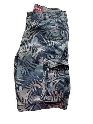 Levi's Men's Blue Tropical Slim Cargo Shorts
