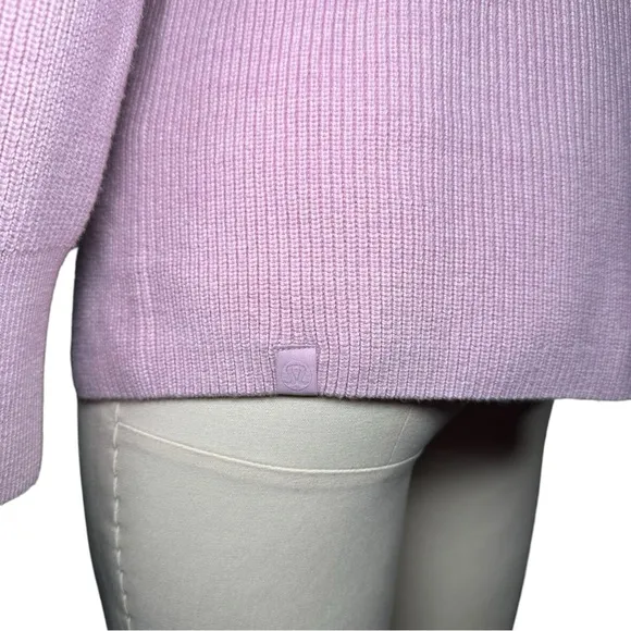 Lululemon Women's 2 Merino Wool Blend Ribbed Crewneck Sweater‎ Heathered Pink