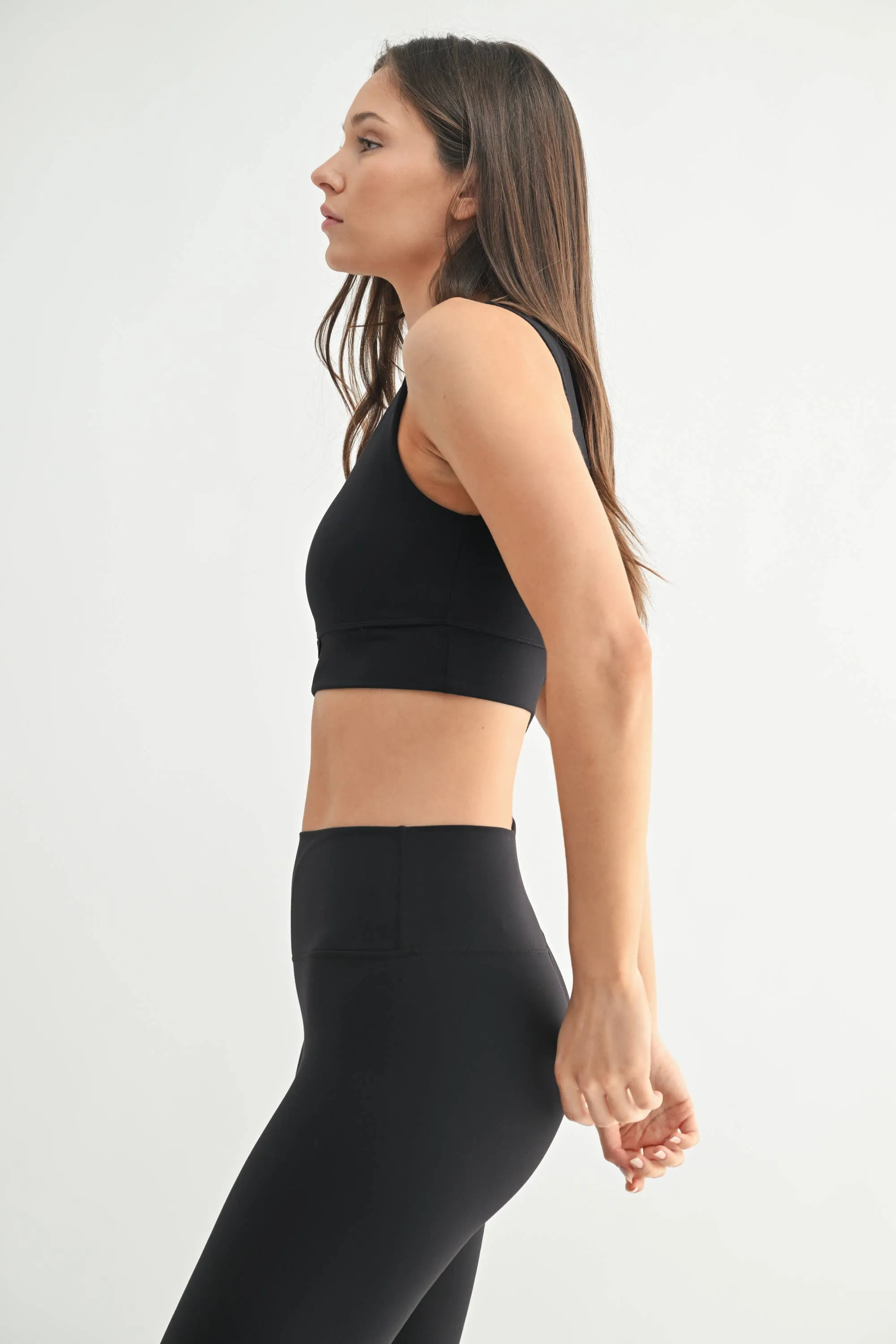 Manhattan Square Neck Sports Bra