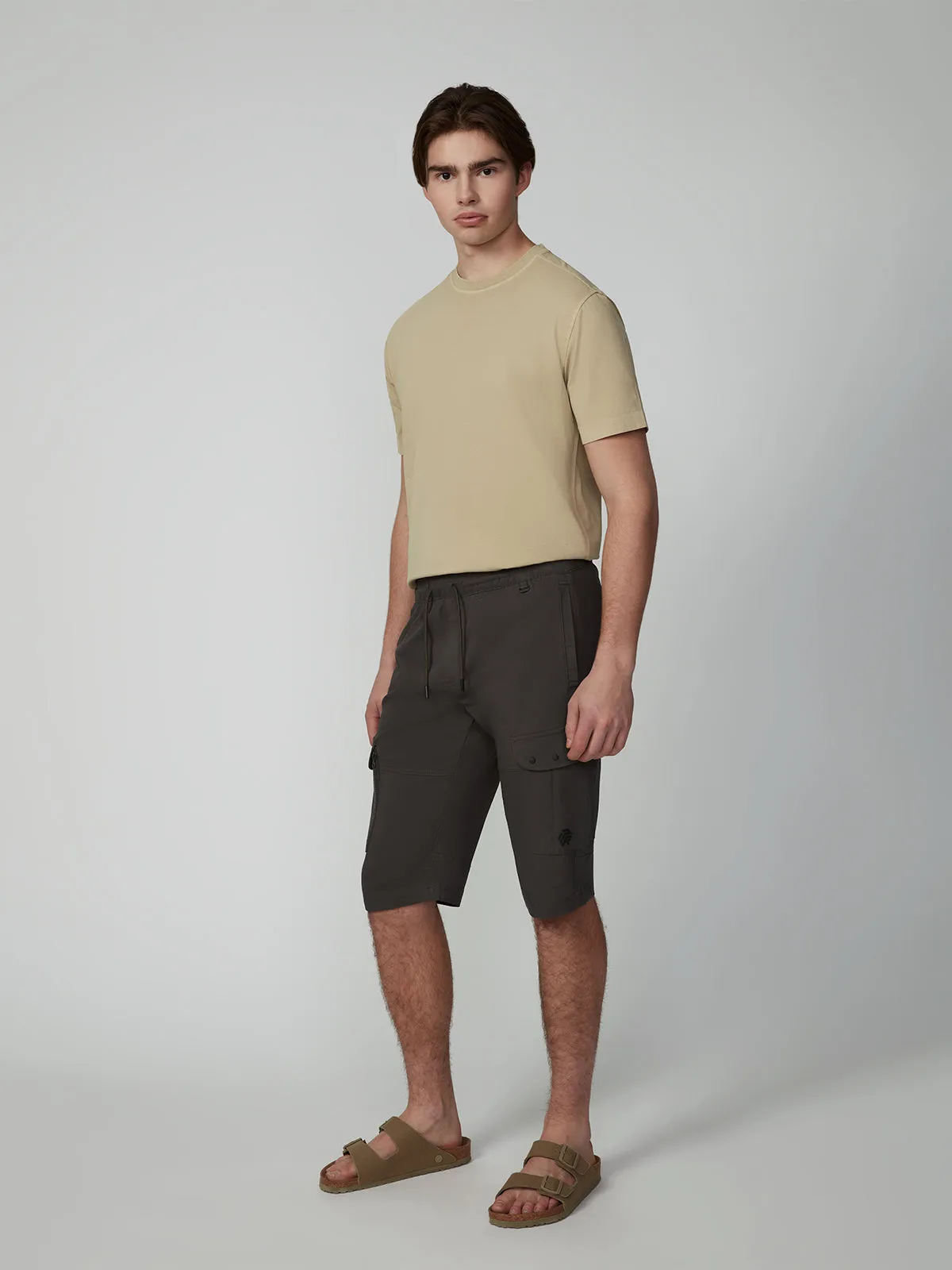 Men's Solid Bungee Pull-on Cargo Shorts