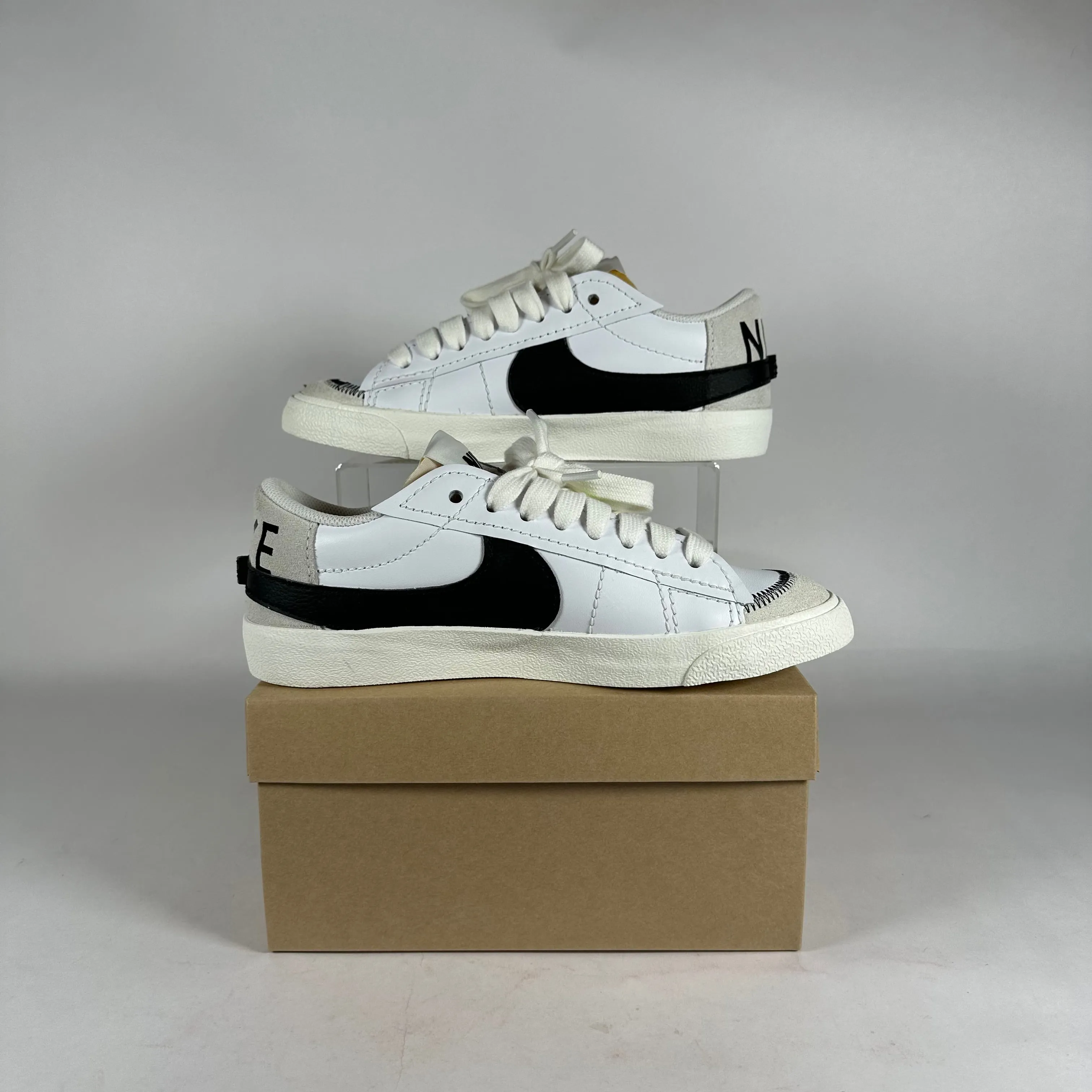 Nike Blazer Low 77 Jumbo White Black Sail *pre-owned* size 9