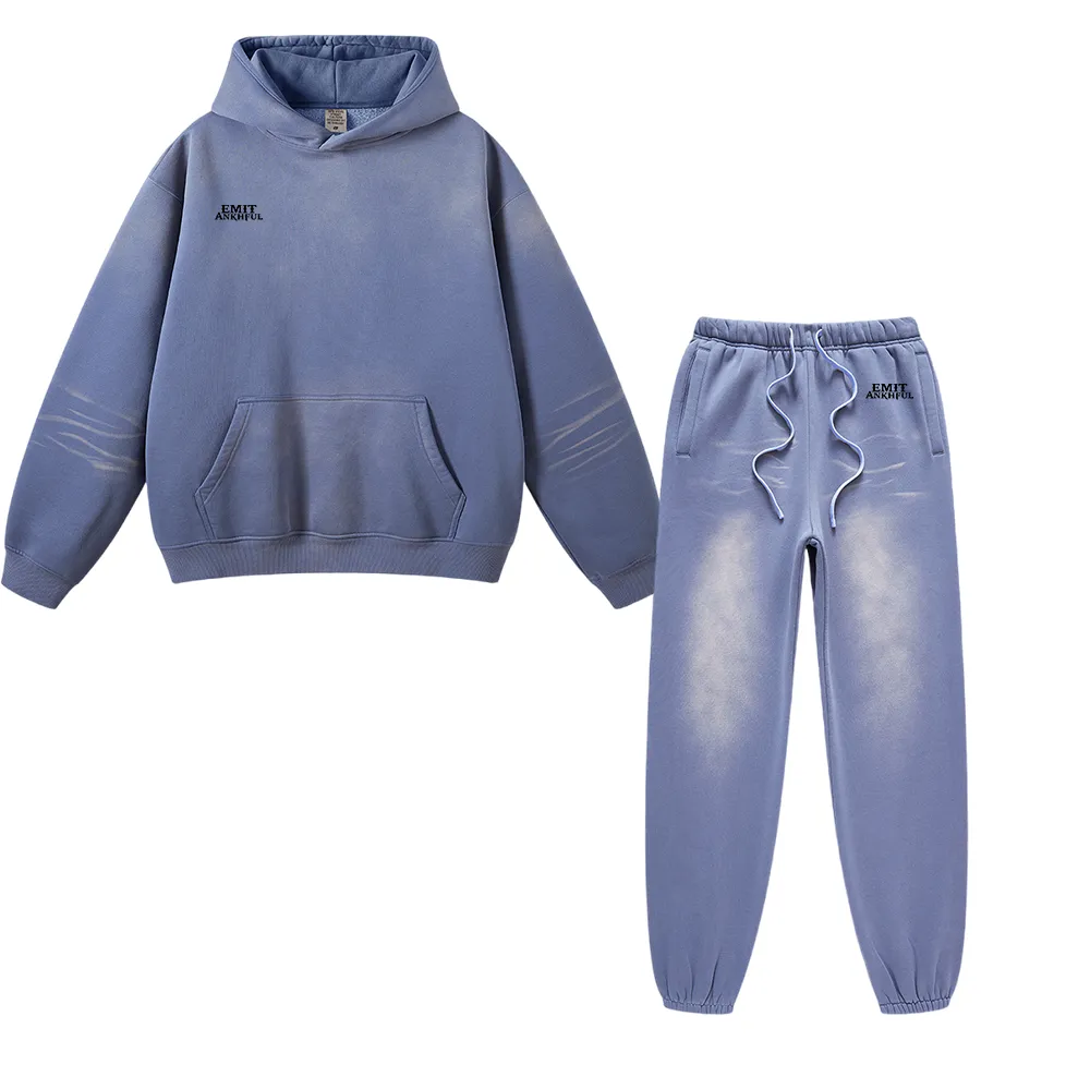 OVERCONFIDENT sweatsuit set