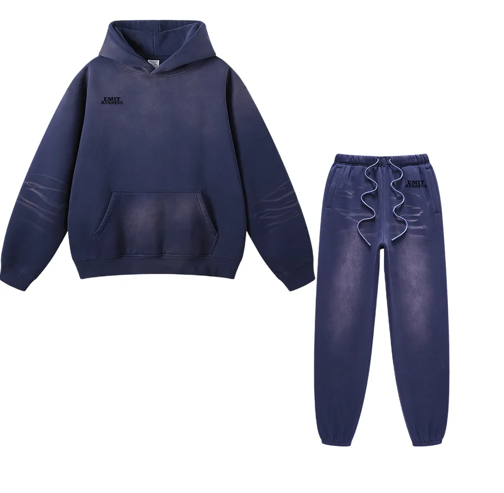 OVERCONFIDENT sweatsuit set