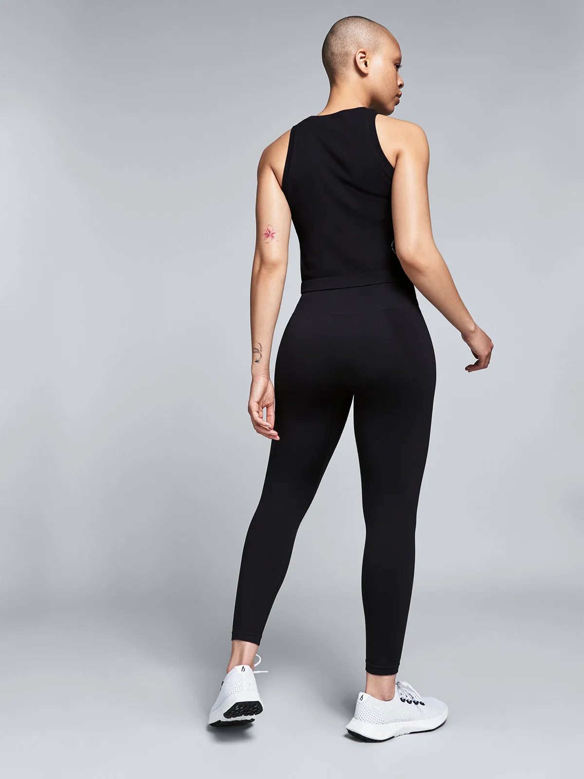 POWER CROP Tank Black