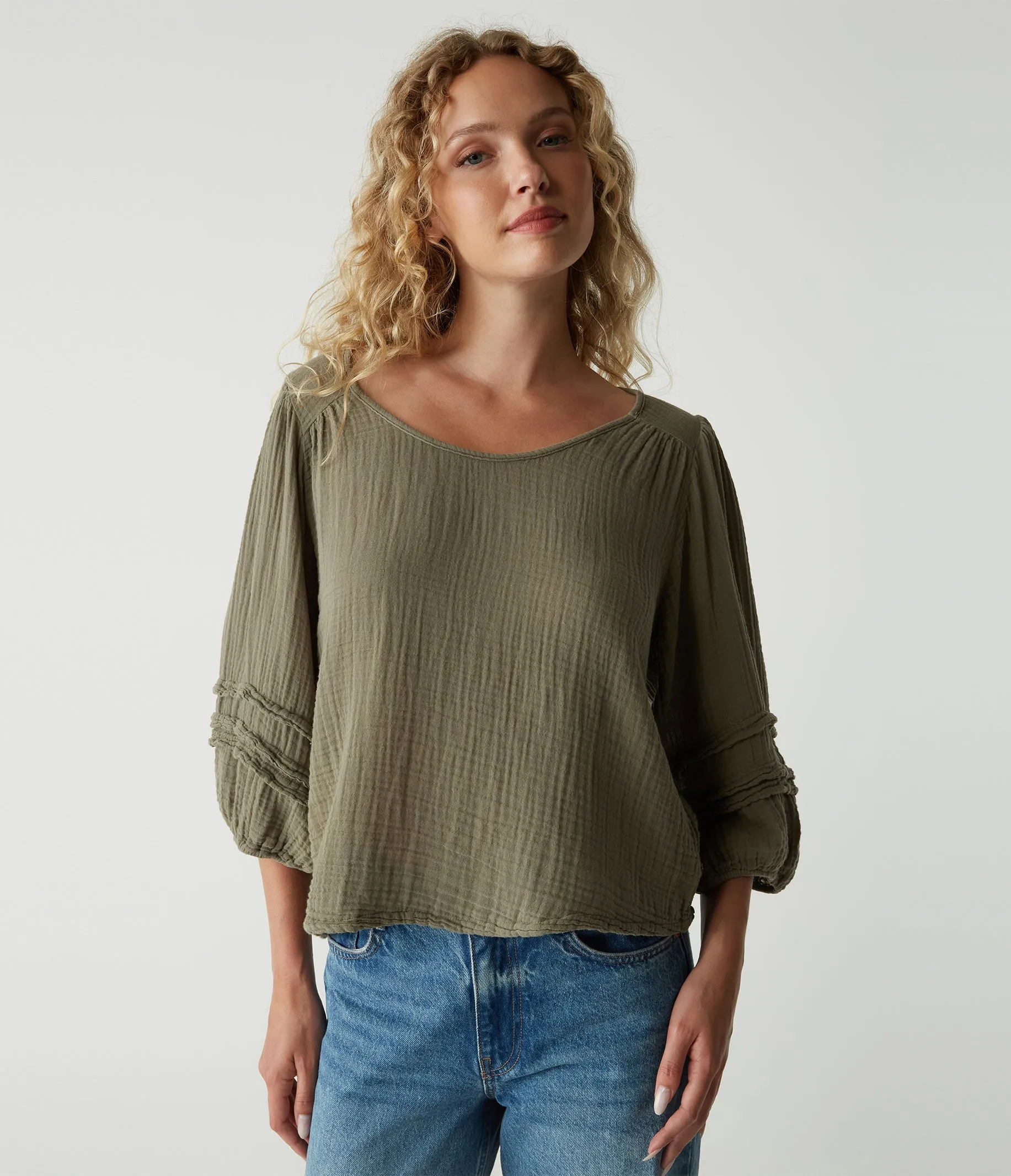 Pruitt Balloon Sleeve Top
