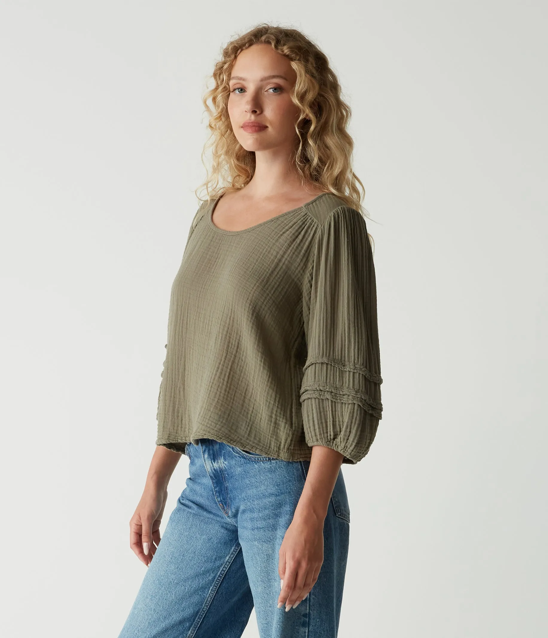 Pruitt Balloon Sleeve Top