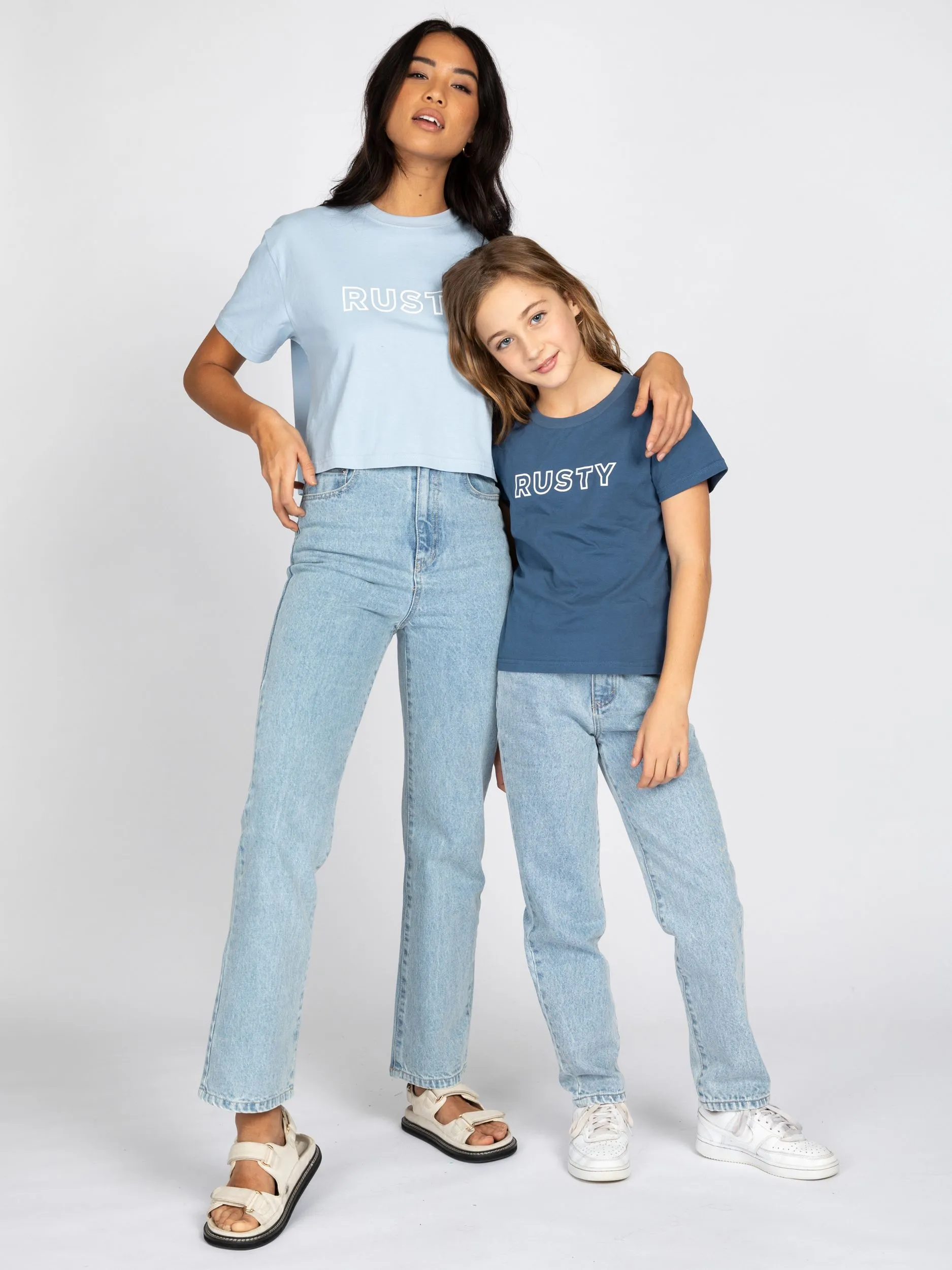 RUSTY KEY LINE EASY FIT CROP TEE