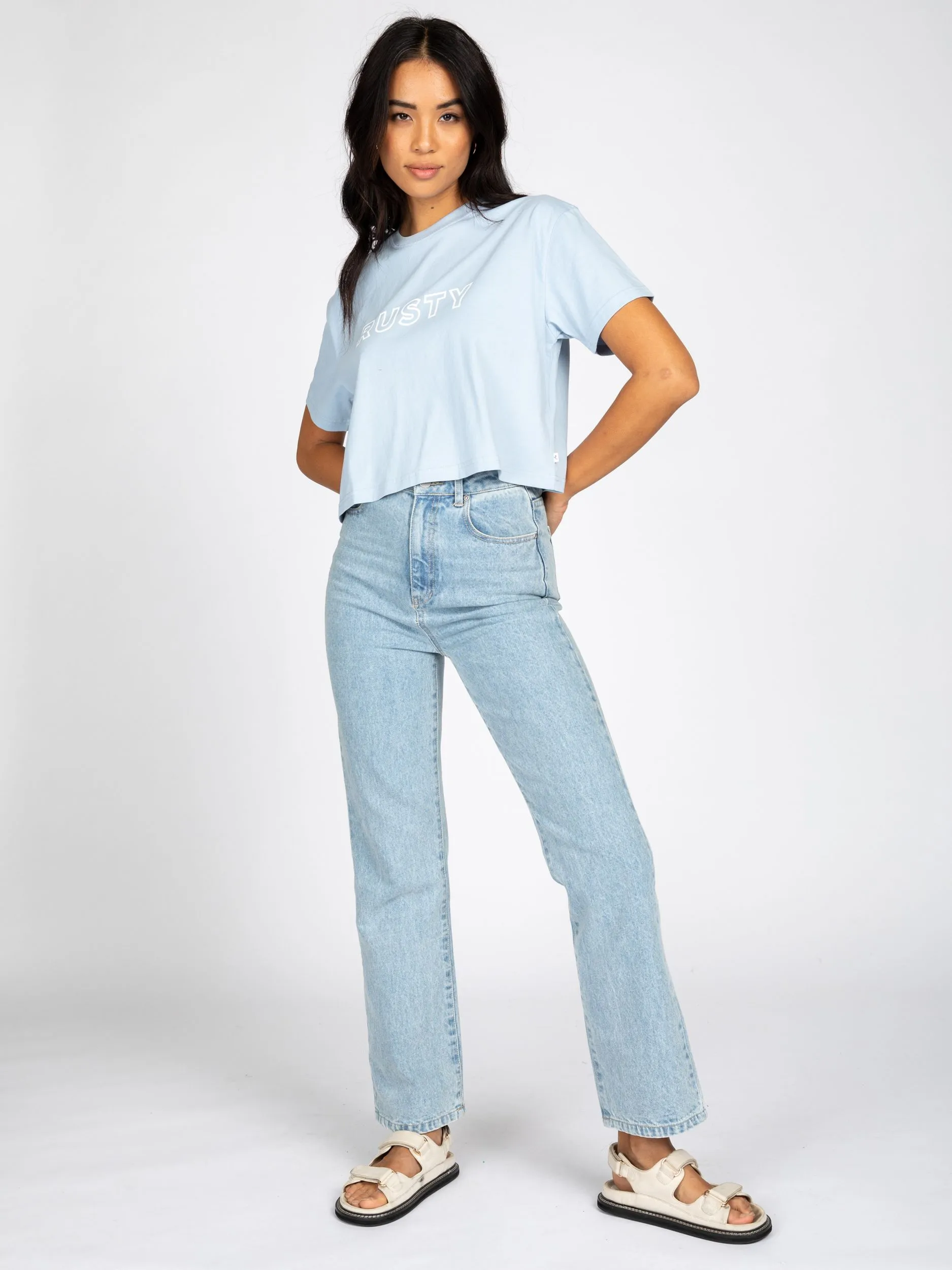 RUSTY KEY LINE EASY FIT CROP TEE