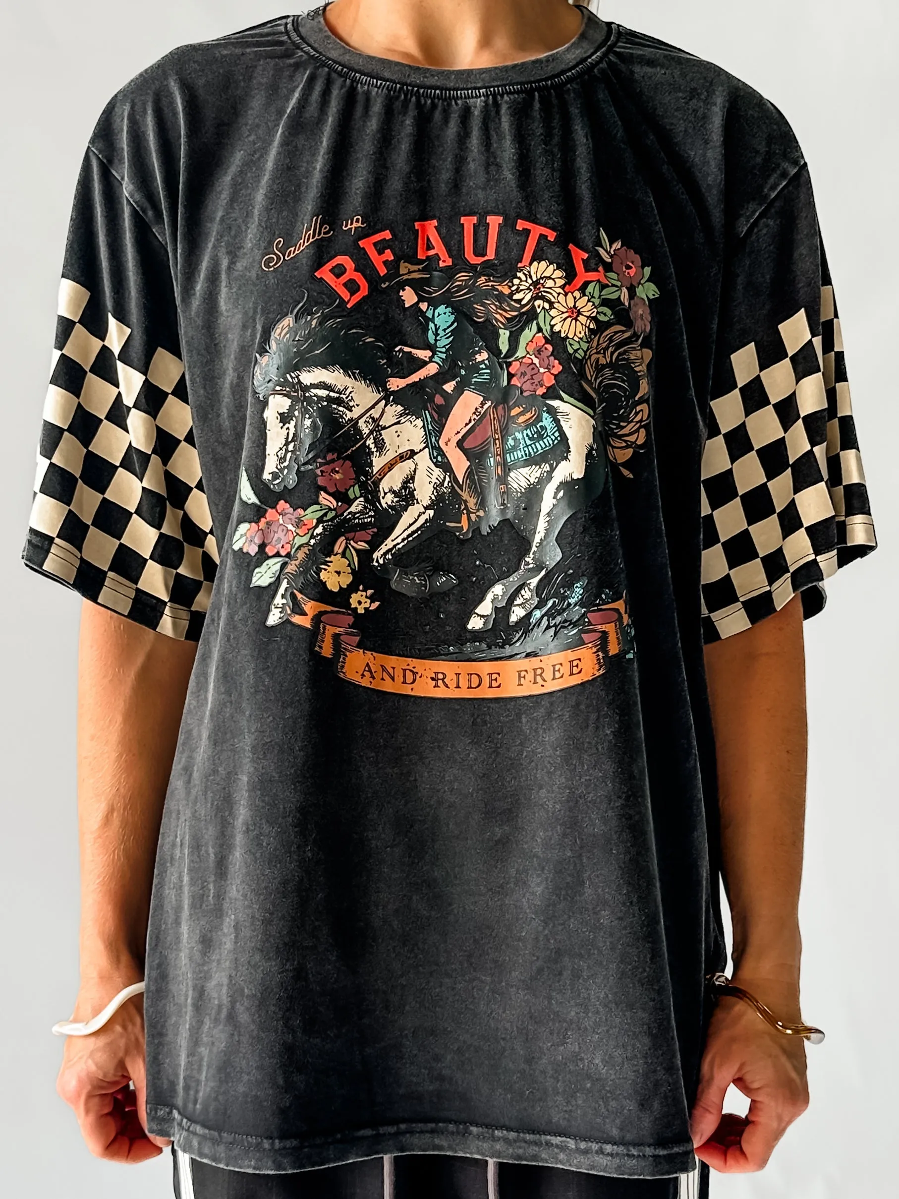 SADDLE UP BEAUTY TEE