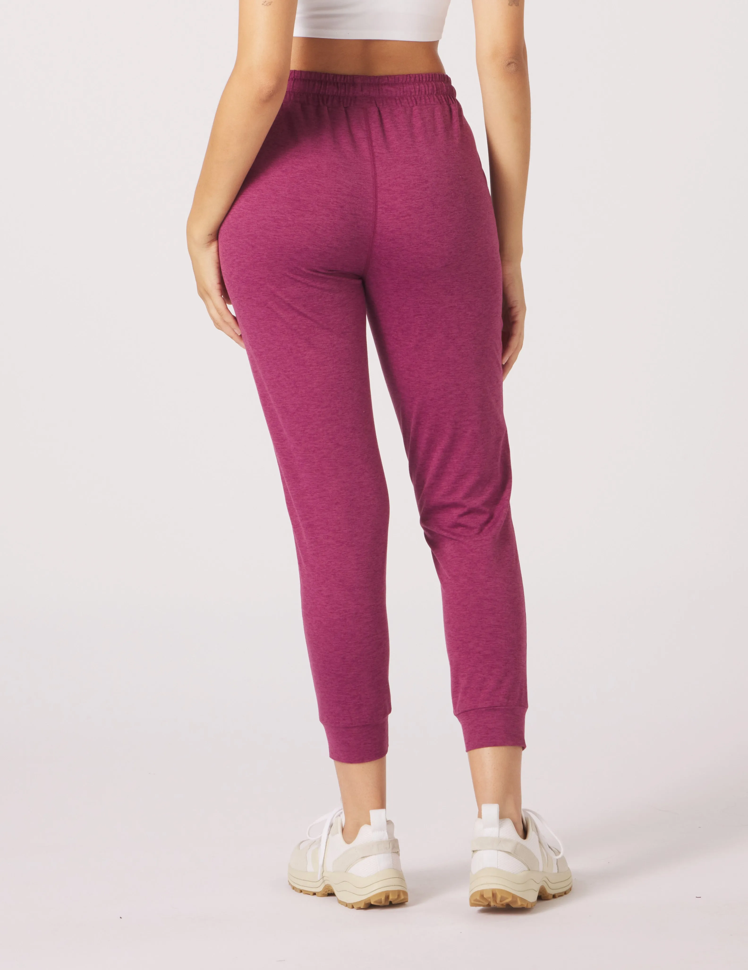 Serene Jogger: Rouge Marble