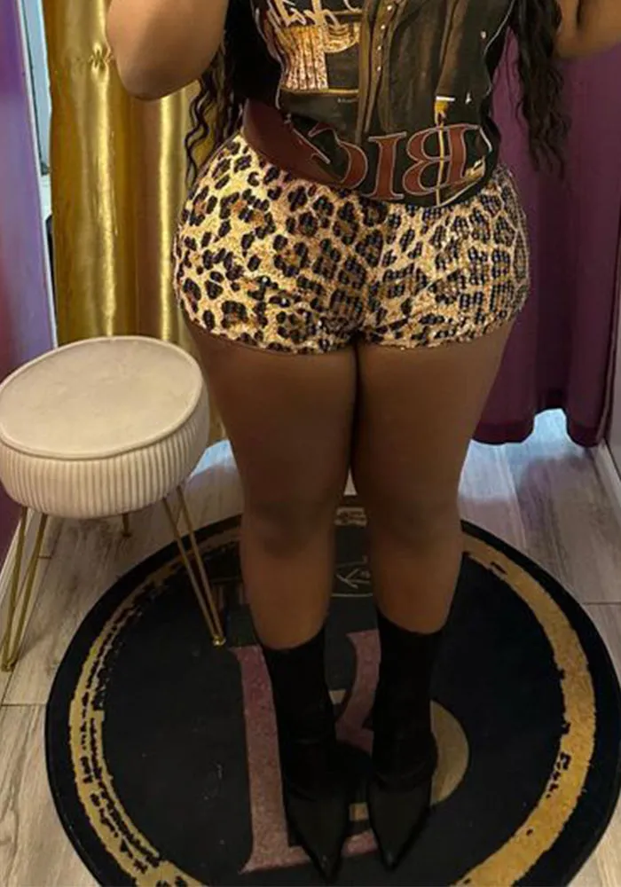 Shimmering High-Waist Sequin Shorts for Bold Style Statements