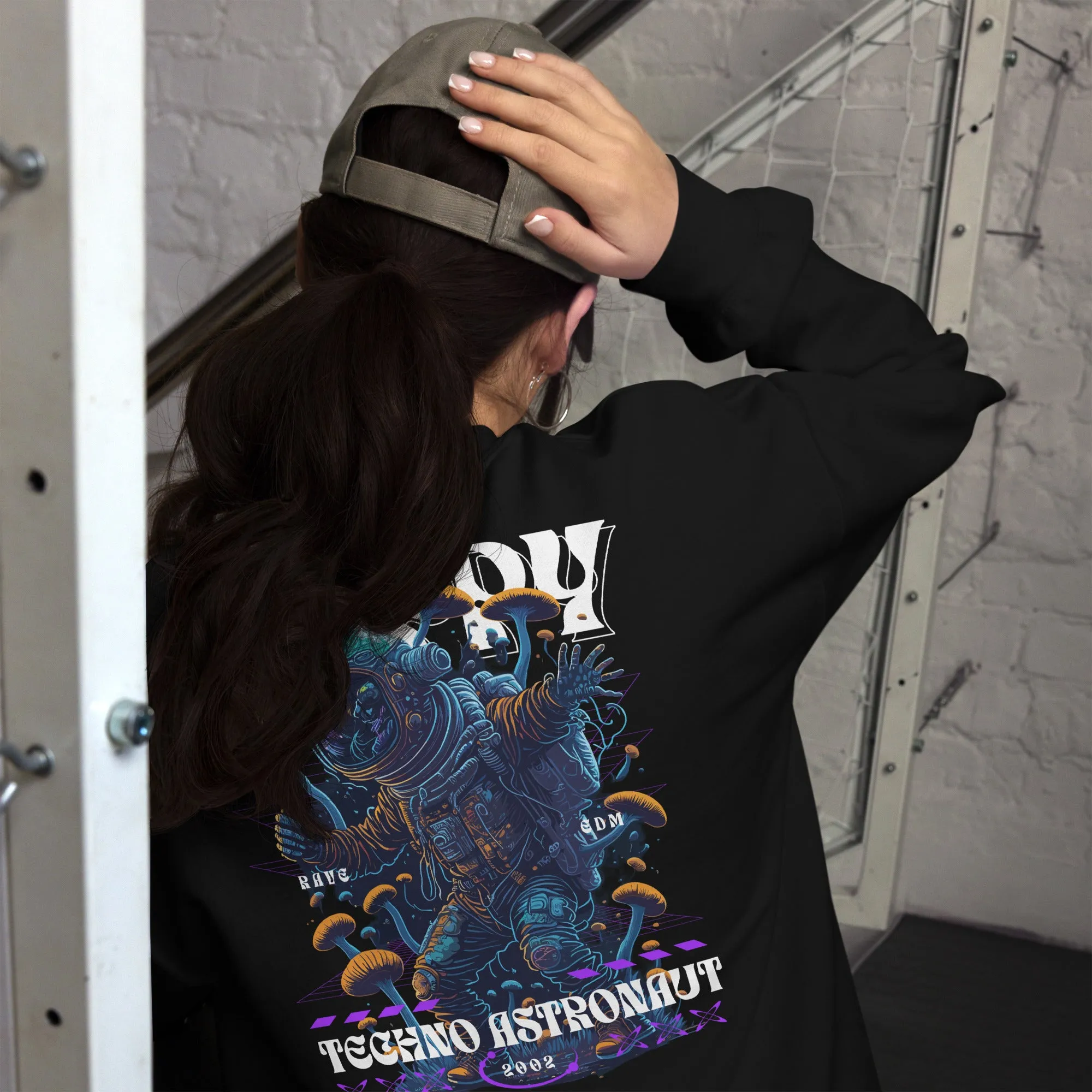 Trippy Sweatshirt | Techno Astronaut