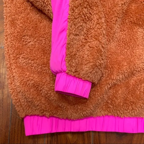 UGG Niko Sherpa / Fleece Crewneck Pullover Sweater Orange / Pink size XS