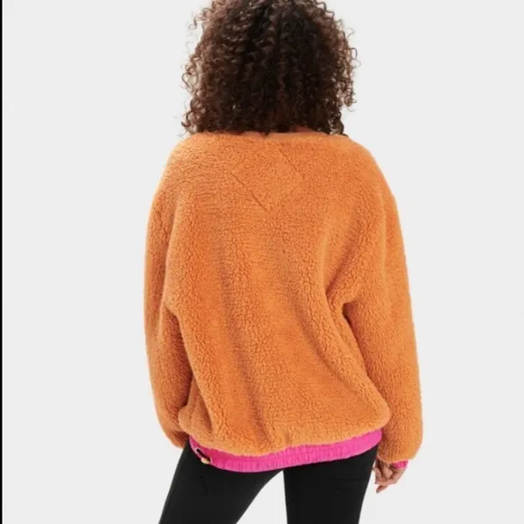 UGG Niko Sherpa / Fleece Crewneck Pullover Sweater Orange / Pink size XS