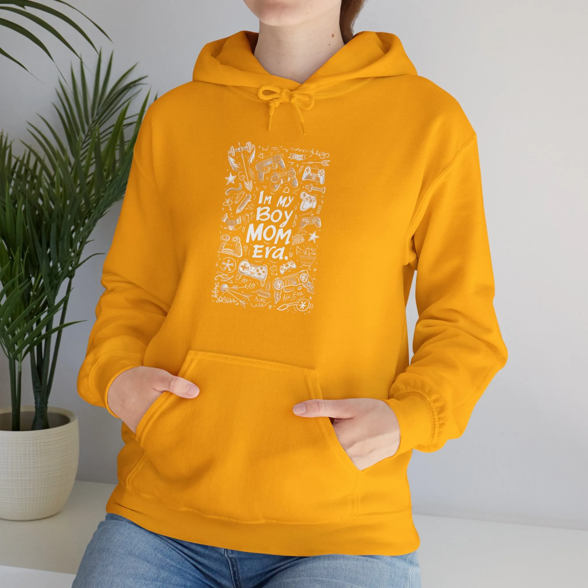 Unisex Heavy Blend™ Hooded Sweatshirt - In My Boy Mom Era - Gamer